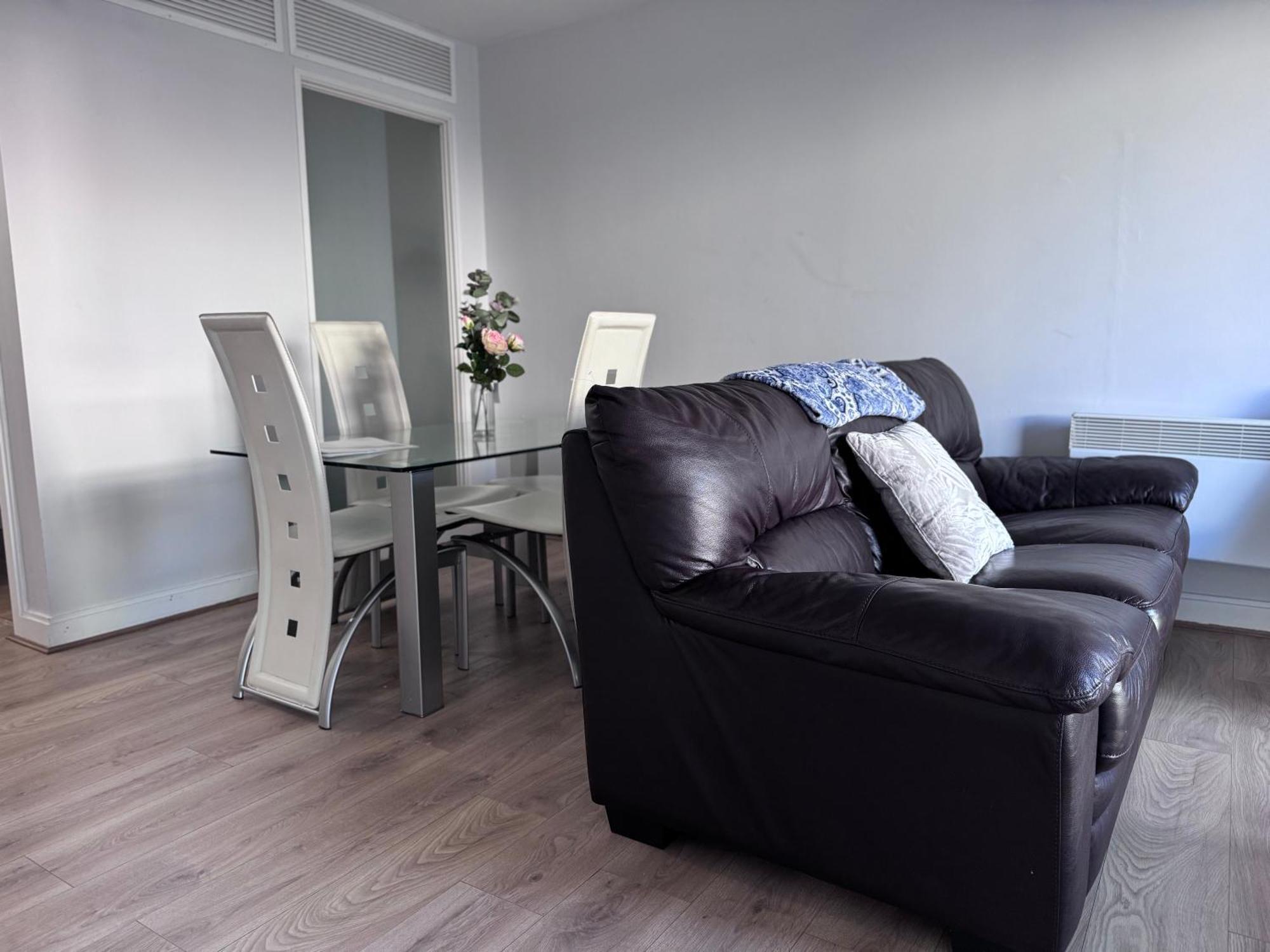Ferienwohnung Luxe Heights Nest Birmingham Exterior foto
